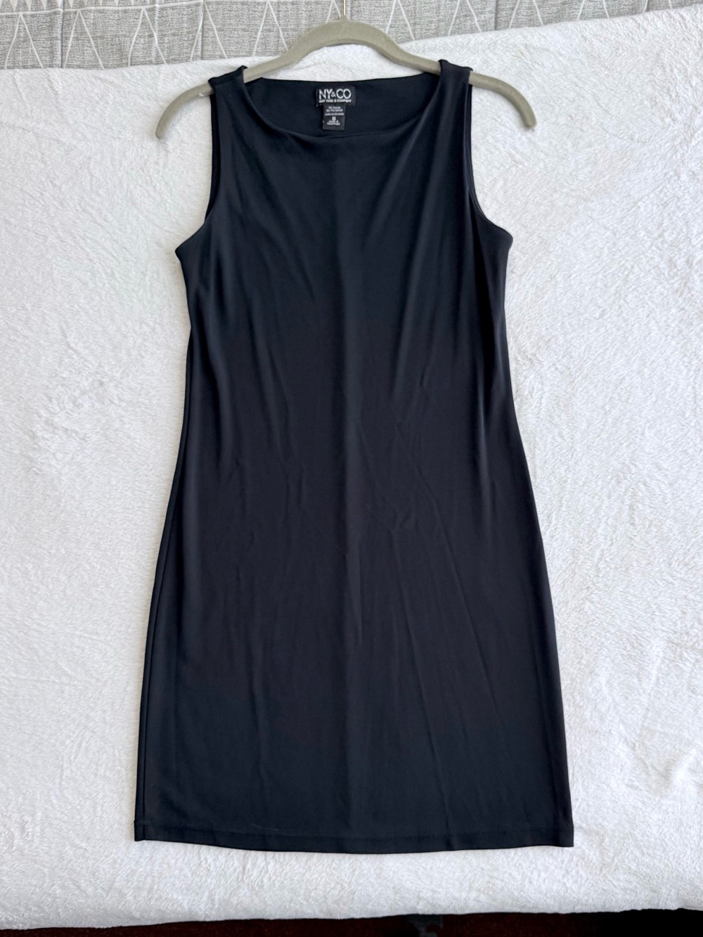 New York & Company Classic Black Sleeveless Jersey Sheath Dress